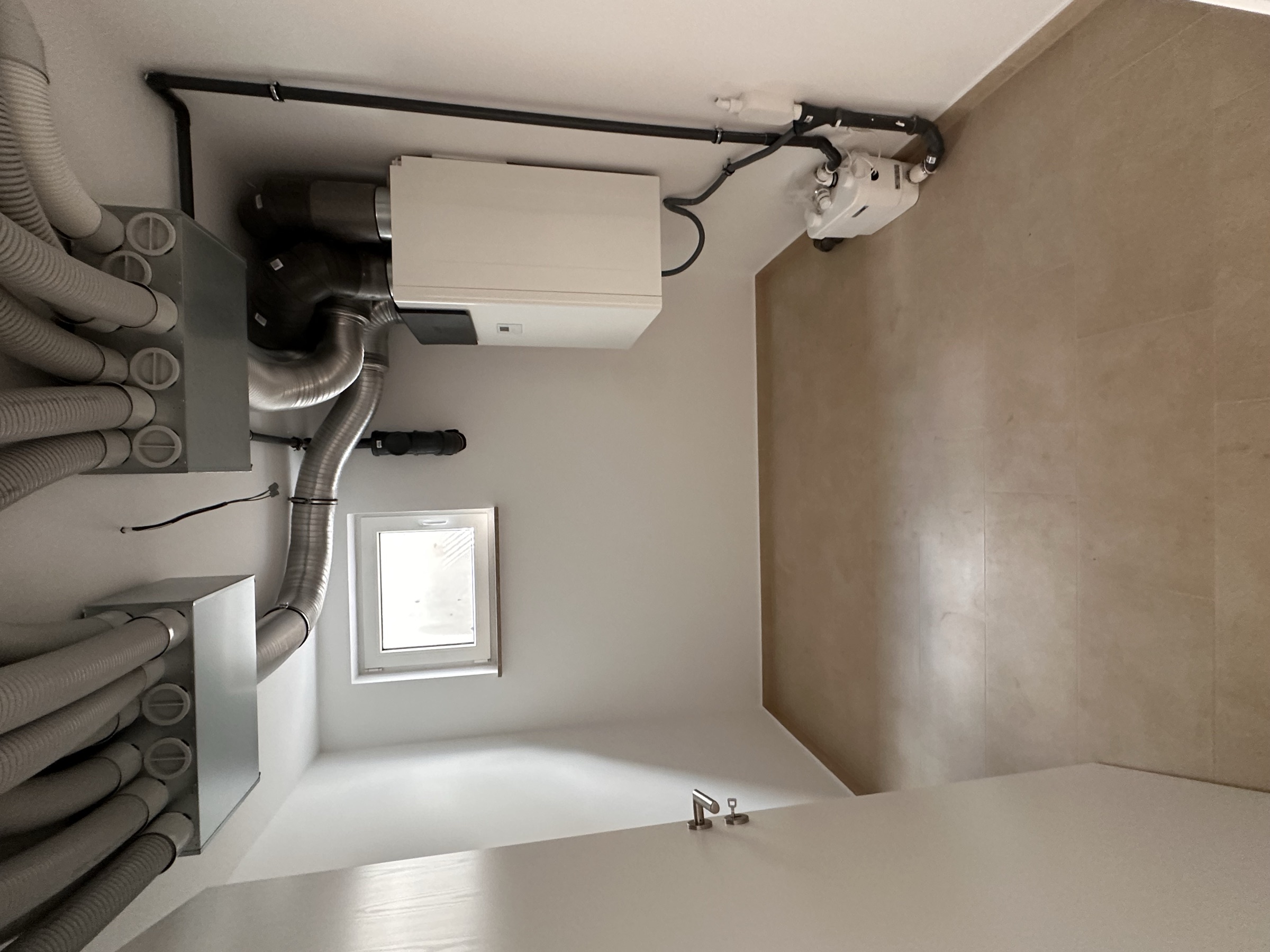 Neubau Doppelhaushälfte Berlin-Kladow — Außenansicht am Wannsee